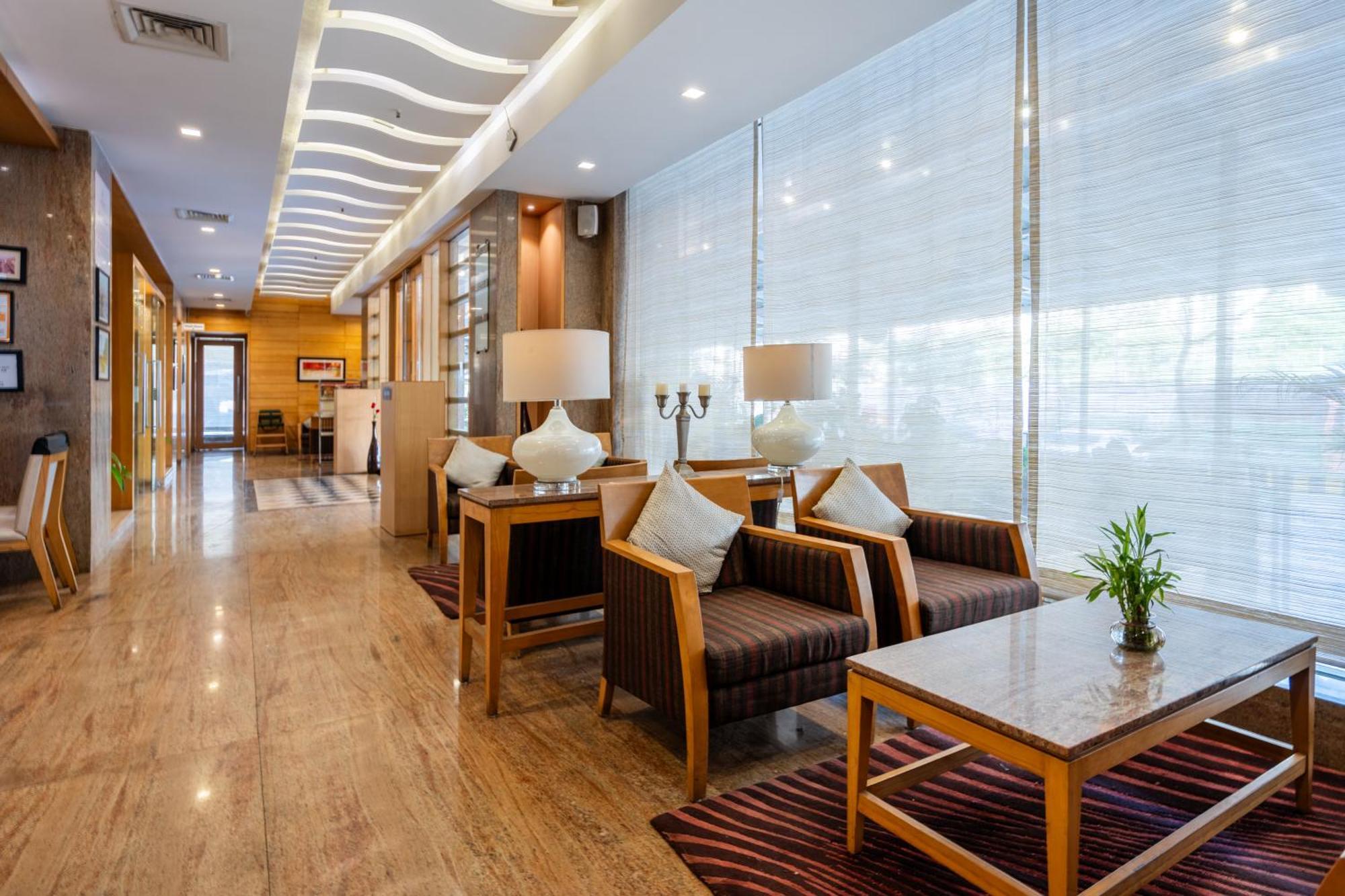Hotel Gcc North Side Mira-Bhayandar Esterno foto
