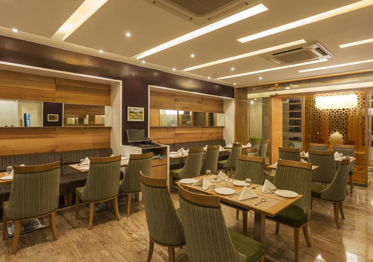 Hotel Gcc North Side Mira-Bhayandar Esterno foto